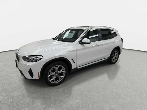 Mineral White Metallic 2023 BMW X3 xDrive30i