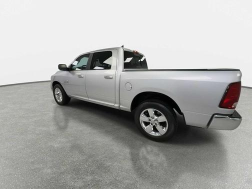 Bright Silver Metallic Clearcoat 2017 RAM 1500 Big Horn