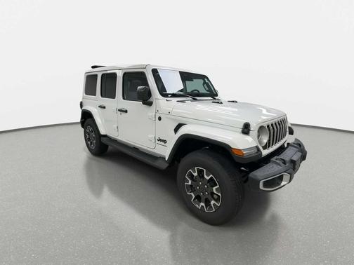 Bright White Clearcoat 2026 Jeep Wrangler 4-Door Sahara 4x4