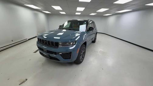 Steel Blue 2026 Jeep Grand Cherokee Summit