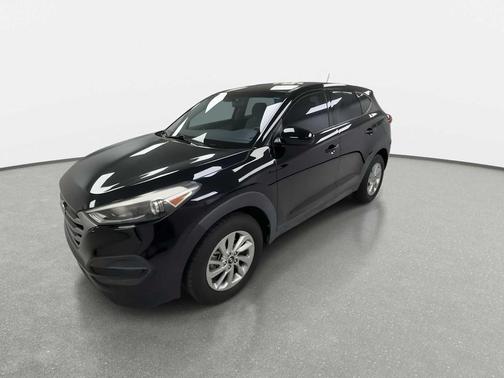 Ash Black 2017 Hyundai TUCSON SE