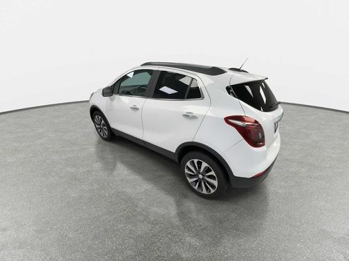Summit White 2020 Buick Encore Essence