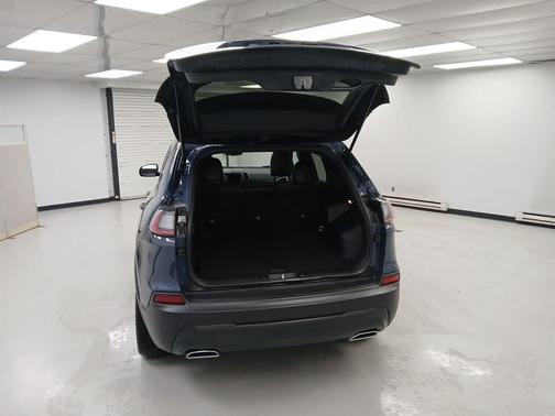 2021 Jeep Cherokee 80th Anniversary FWD