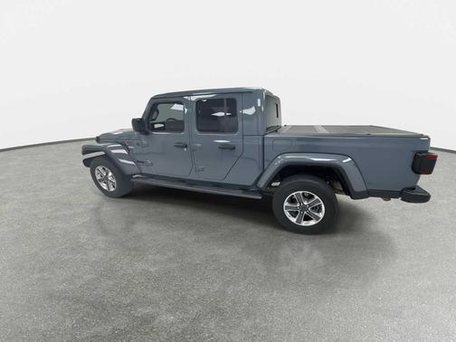 2024 Jeep Gladiator Sport S