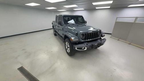 2024 Jeep Gladiator Sport S
