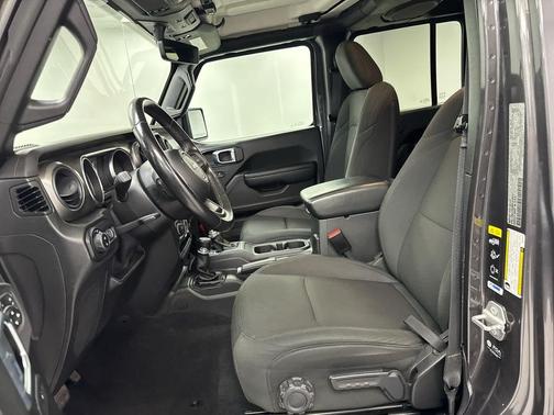 2021 Jeep Gladiator Willys 4x4