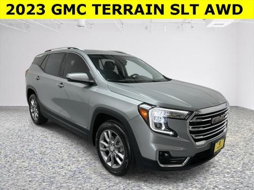 2023 GMC Terrain SLT