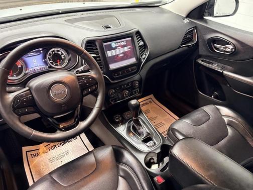 2023 Jeep Cherokee Altitude