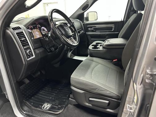 2021 RAM 1500 Classic Warlock Quad Cab 4x4 6'4' Box