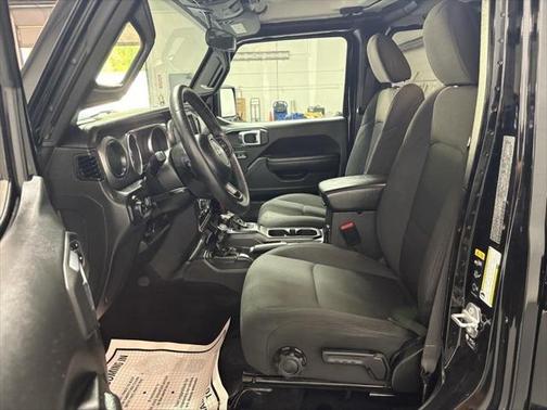 2023 Jeep Gladiator Sport S