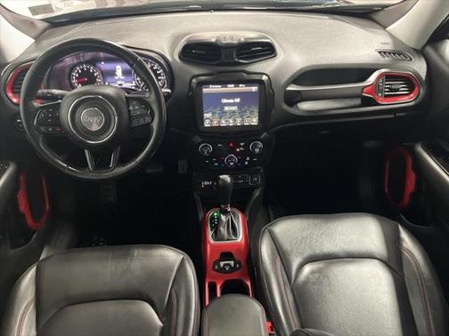 2022 Jeep Renegade Trailhawk