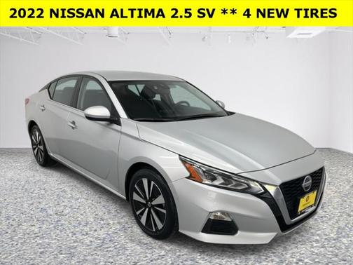 2022 Nissan Altima 2.5 SV