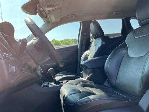 2023 Jeep Cherokee Altitude