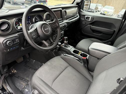 2023 Jeep Wrangler 4xe Base