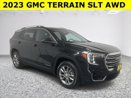 2023 GMC Terrain SLT