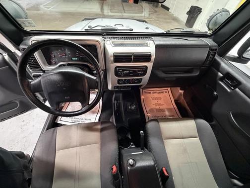 2004 Jeep Wrangler X