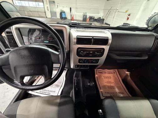 2004 Jeep Wrangler X