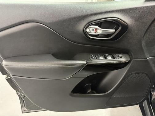 2023 Jeep Cherokee Altitude