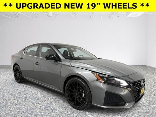 2023 Nissan Altima SR FWD