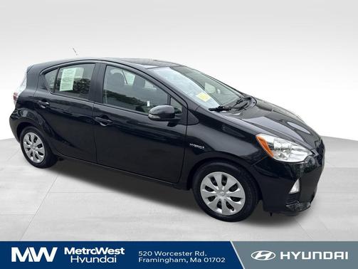 Black Sand Pearl 2014 Toyota Prius c Two