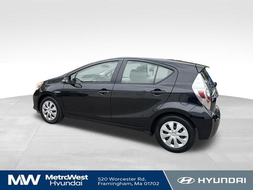 Black Sand Pearl 2014 Toyota Prius c Two