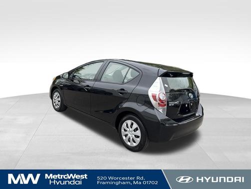 Black Sand Pearl 2014 Toyota Prius c Two