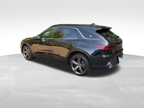 Vik Black 2023 Genesis GV70 2.5T AWD