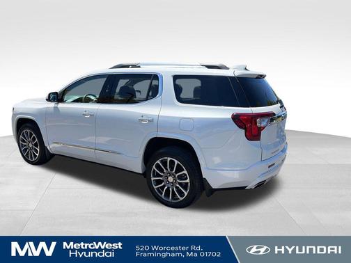 White Frost Tricoat 2021 GMC Acadia Denali