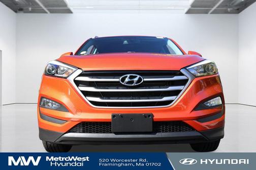 2017 Hyundai TUCSON SE