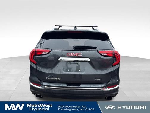 Graphite Gray Metallic 2019 GMC Terrain SLT