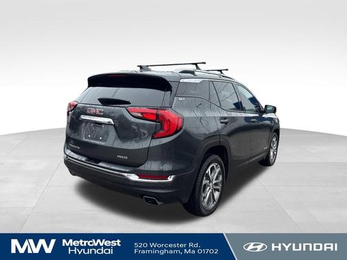 Graphite Gray Metallic 2019 GMC Terrain SLT