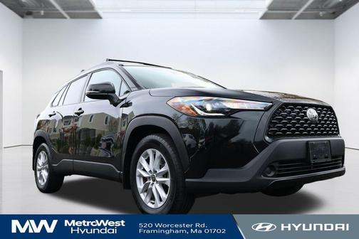 2022 Toyota Corolla Cross LE