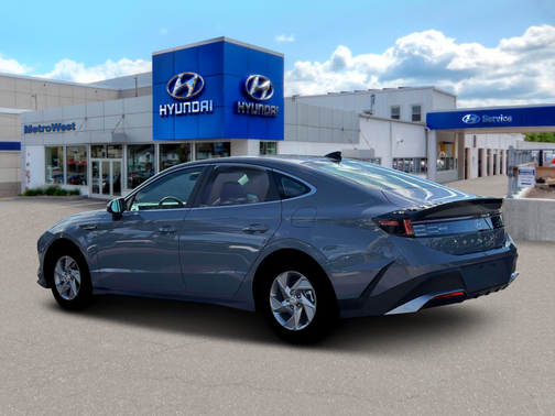 Transmission Blue 2026 Hyundai SONATA SE