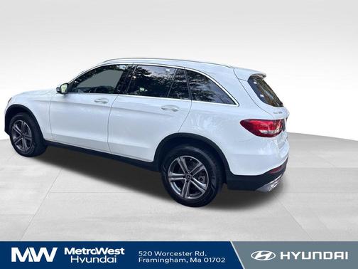 White 2019 Mercedes-Benz GLC 300 4MATIC