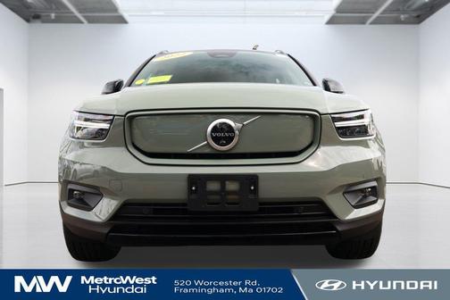 2022 Volvo XC40 Recharge Pure Electric P8 Twin Plus