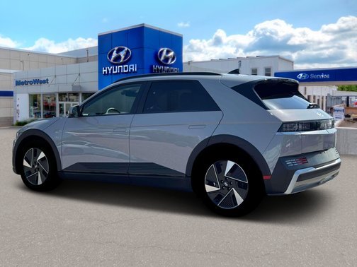 Cyber Gray 2025 Hyundai IONIQ 5 SEL