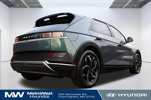2024 Hyundai IONIQ 5 SEL