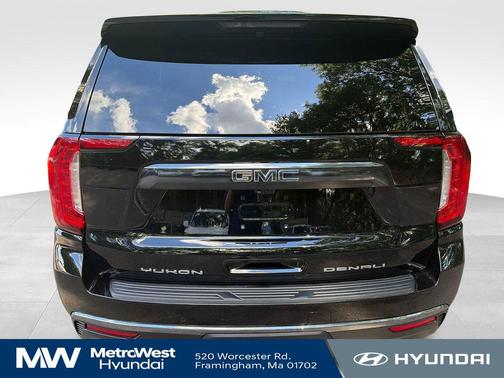 Onyx Black 2024 GMC Yukon Denali Ultimate