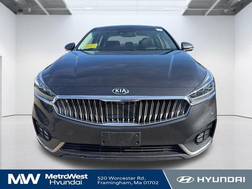 2019 Kia Cadenza Limited
