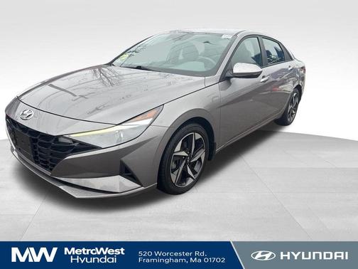 Fluid Metal 2023 Hyundai ELANTRA SEL