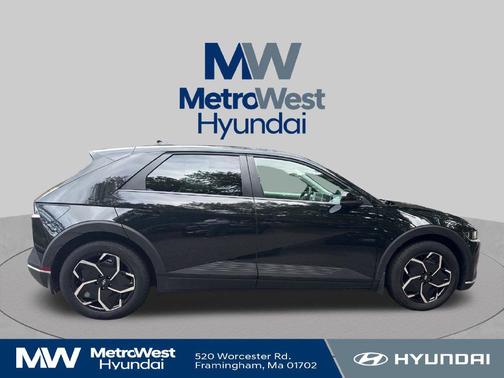 Abyss Black 2024 Hyundai IONIQ 5 SEL