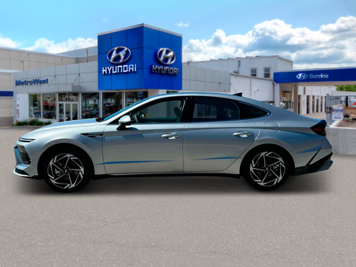 Aero Silver 2024 Hyundai SONATA SEL
