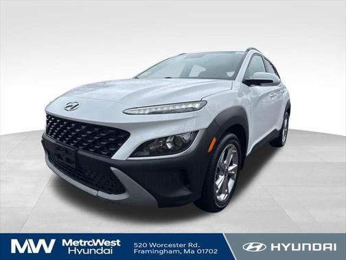 2022 Hyundai KONA SEL