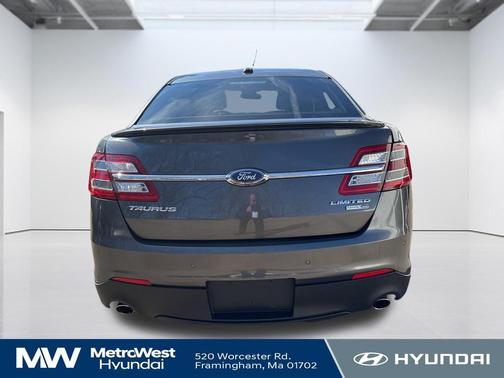 2018 Ford Taurus Limited