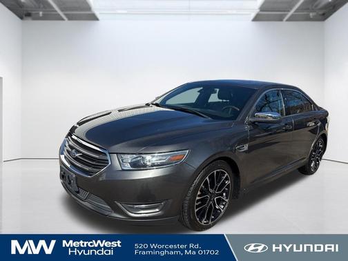 2018 Ford Taurus Limited