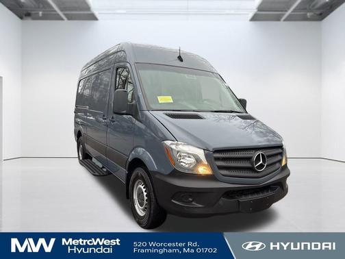 2018 Mercedes-Benz Sprinter 2500 Standard Roof