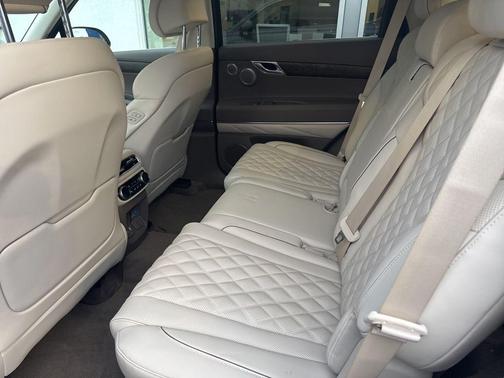 Savile Silver 2024 Genesis GV80 3.5T