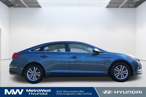2017 Hyundai SONATA SE