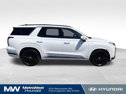Hyper White 2024 Hyundai PALISADE Calligraphy Night Edition