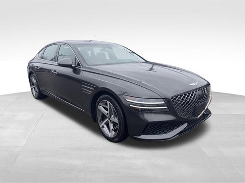 Makalu Gray 2023 Genesis G80 2.5T AWD